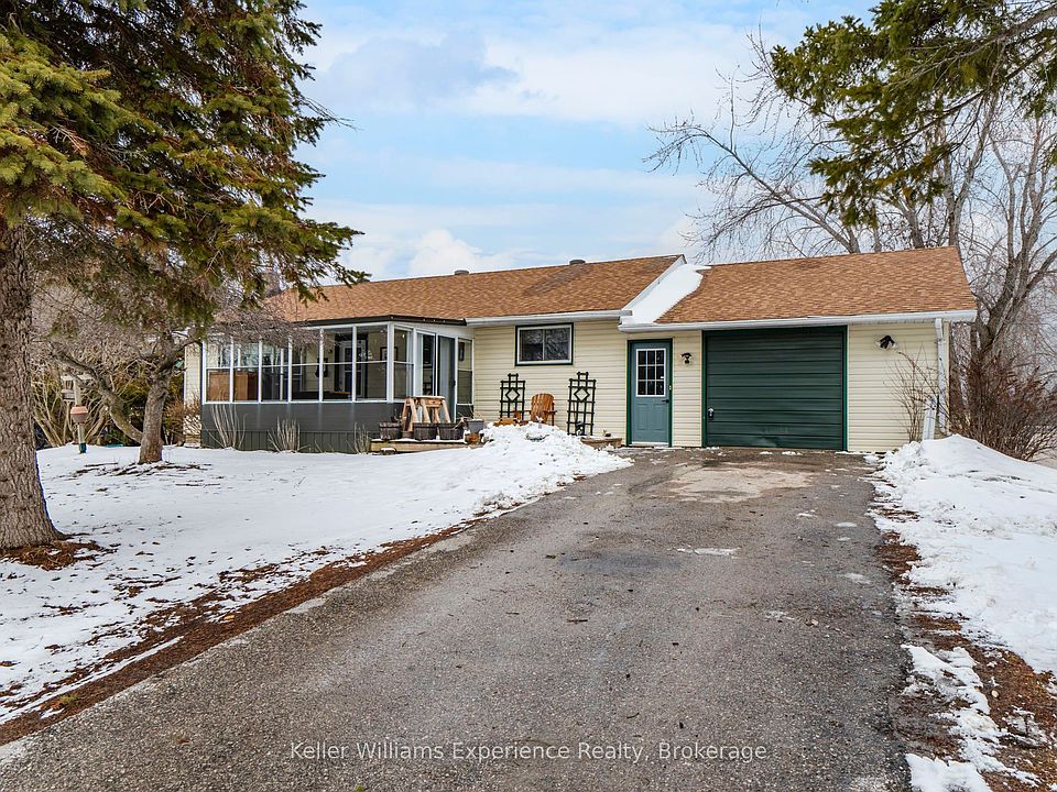 1st image of 3928 Edgehill Rd