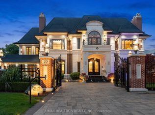20 Bryson Dr, Richmond Hill, ON L4C 6E3