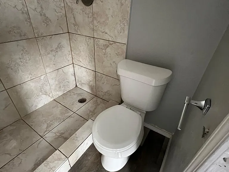 11912 Garden Terrace Dr — Photo 8