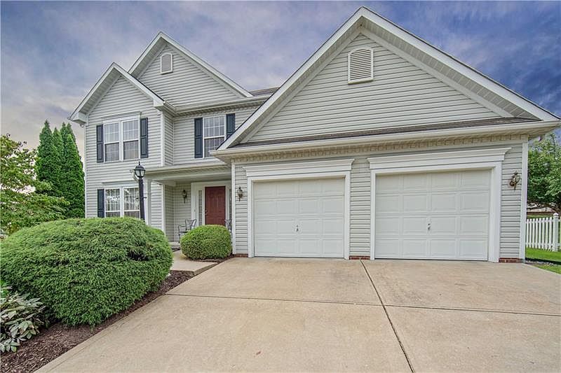 1st image of 7501 Pine Creek Dr