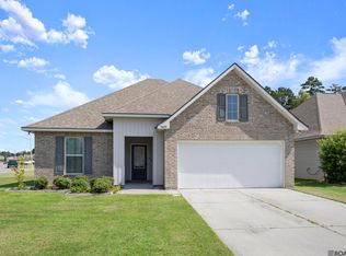 9655 Fairhope Ln, Denham Springs, LA 70726