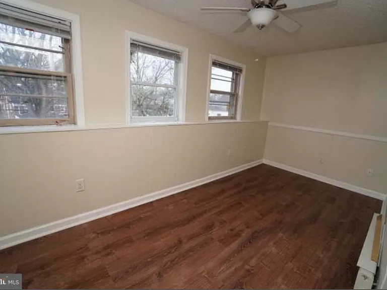 1510 Coronado St — Photo 25