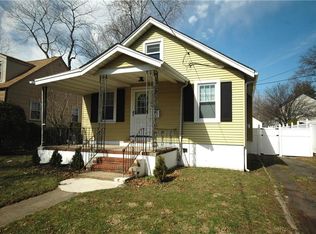 104 Zoar Pl, Middlesex, NJ 08846