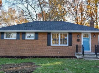 3235 Sunnybrooke Dr, Youngstown, OH