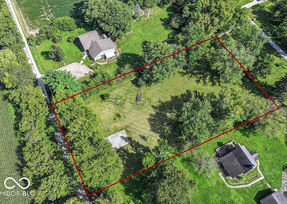 1st image of 1479 E Cedar Thorn Dr
