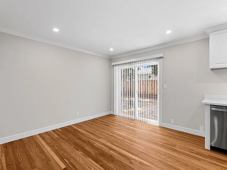 1130 S Stelling Rd — Photo 12