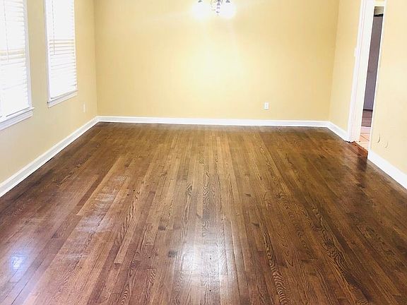 3rd image of 2618 Essex Pl