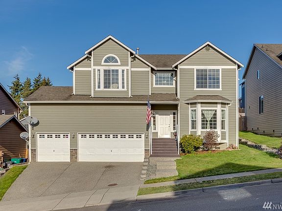 3rd image of 6911 38th Pl NE