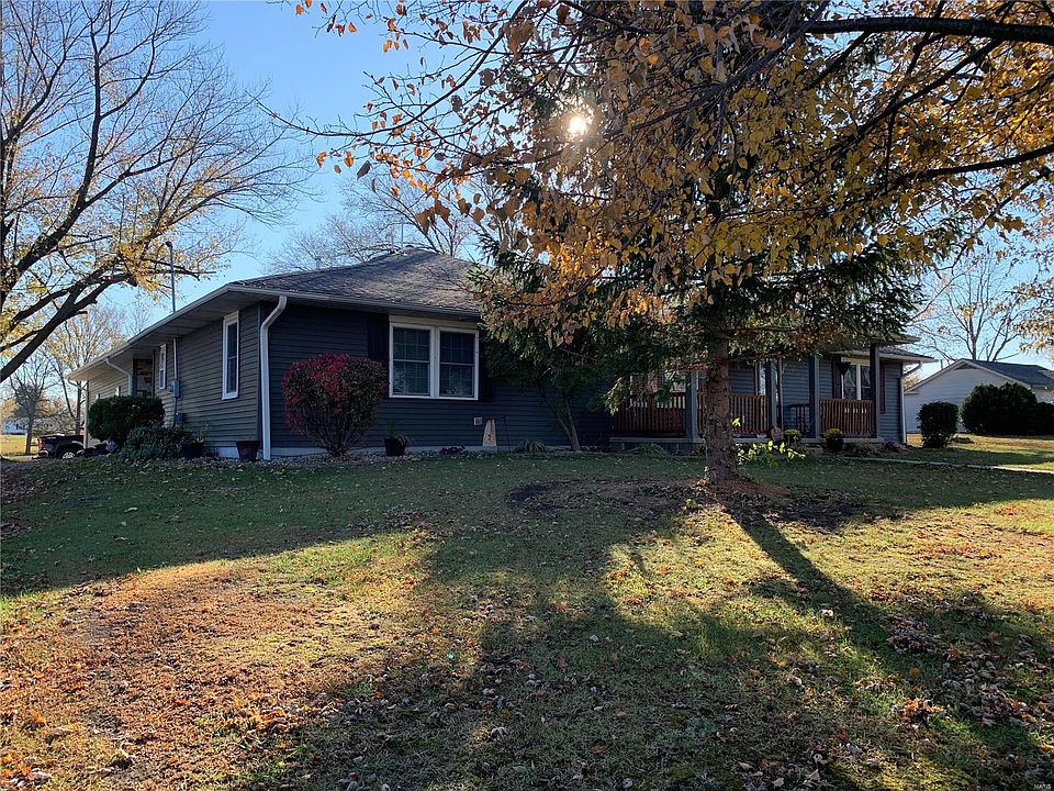 303 N Lafayette St, Shelbyville, MO 63469 Zillow