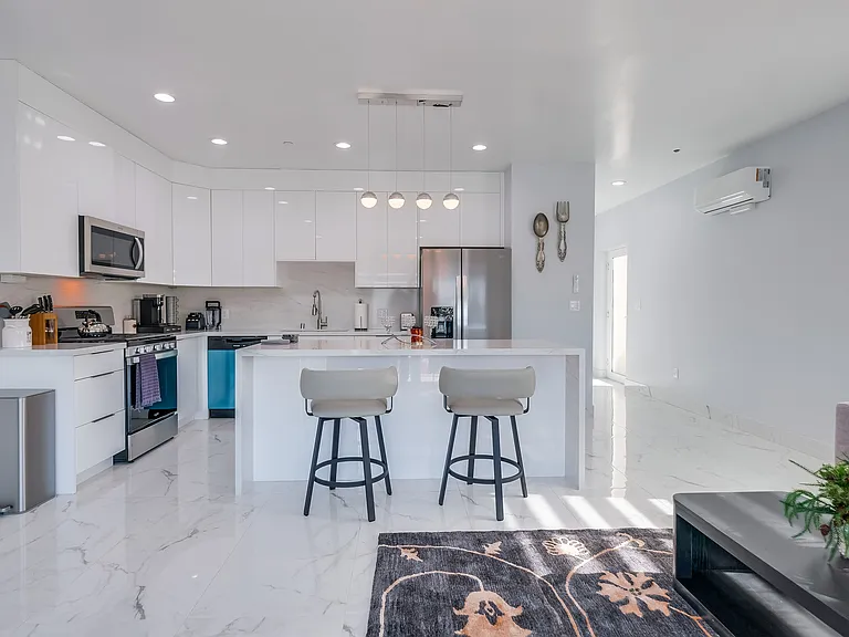 1003 Opal St #A — Photo 17