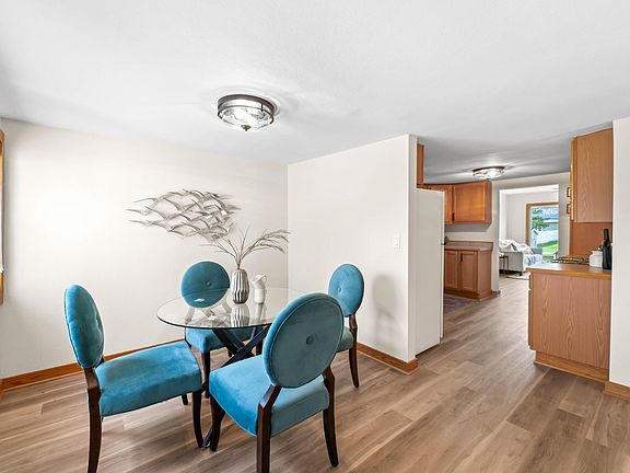3rd image of 728 5th St