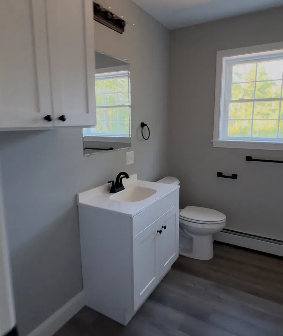 2 bed, 1.5 bath, $1,900 — Photo 3