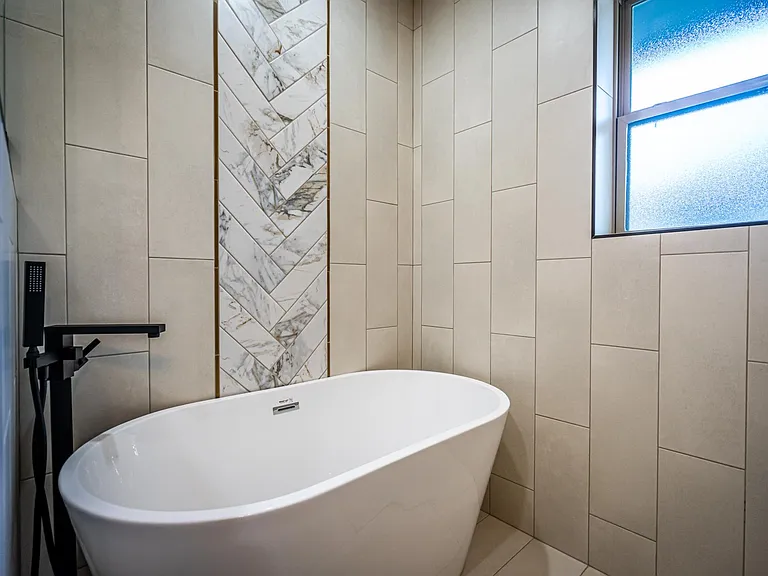6621 Walnut Hill Ln — Photo 27