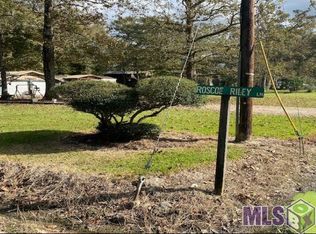 13525 Brown Rd, Denham Springs, LA 70726