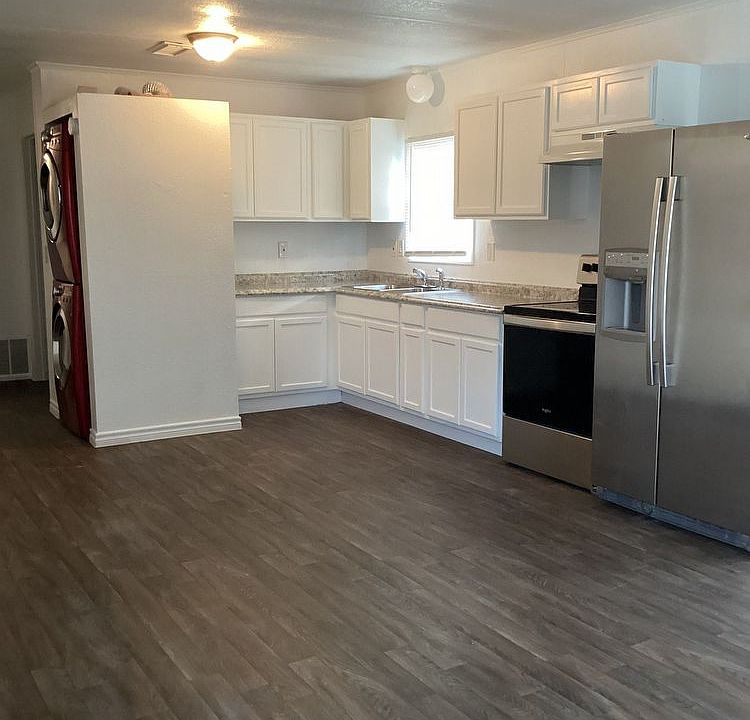 1st image of 1418 Avant Ave #0