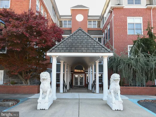 100 Aura Rd APT 114, Clayton, NJ 08312