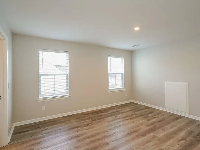 9721 Katz Ln — Photo 10