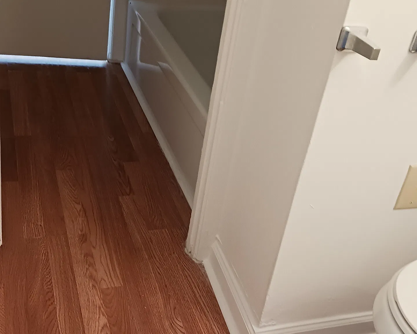 3 bed, 1300 sqft, $1,700 — Photo 2