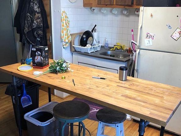 4th image of 872 Kent Ave APT 3F