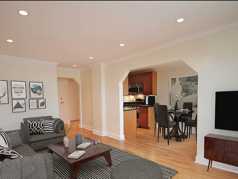 62 Brattle St — Photo 1