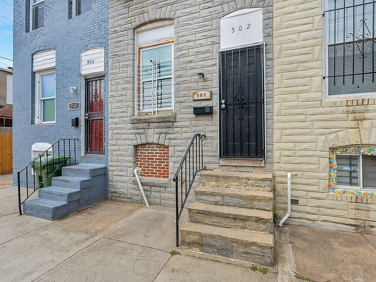 502 N Glover St — Photo 18