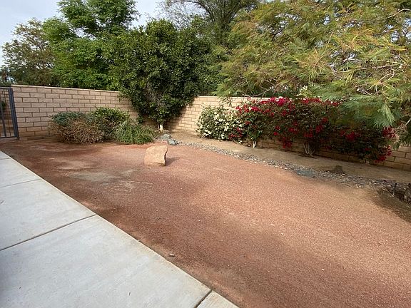 5th image of 46507 Kalmia Ct