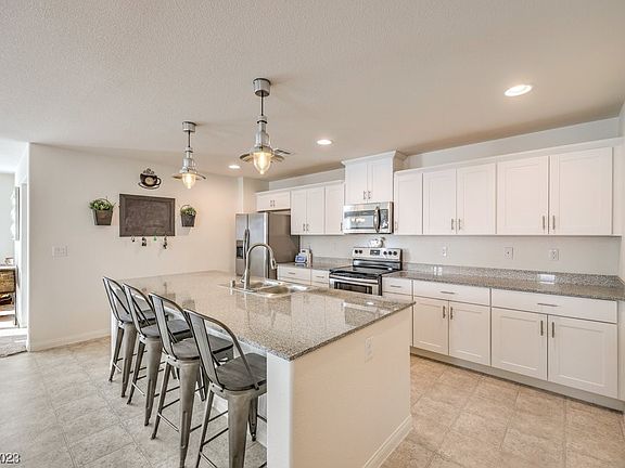 5th image of 213 Appalachian Ln