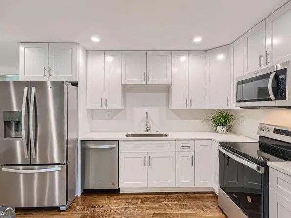 3621 Fairburn Pl NW, Atlanta, GA 30331