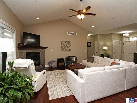 5th image of 6302 Artisan Way