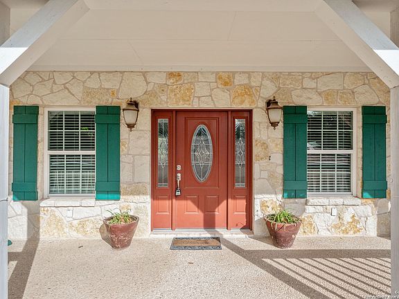 4th image of 1424 LATIGO BLVD