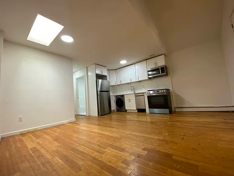 244 Mac Dougal St #3F — Photo 3