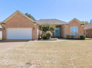 18 Stone Springs Cres, Jackson, TN 38305