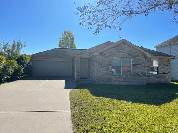 14024 Buckskin Dr