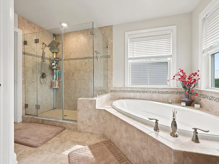514 Quarry Point Rd — Photo 16