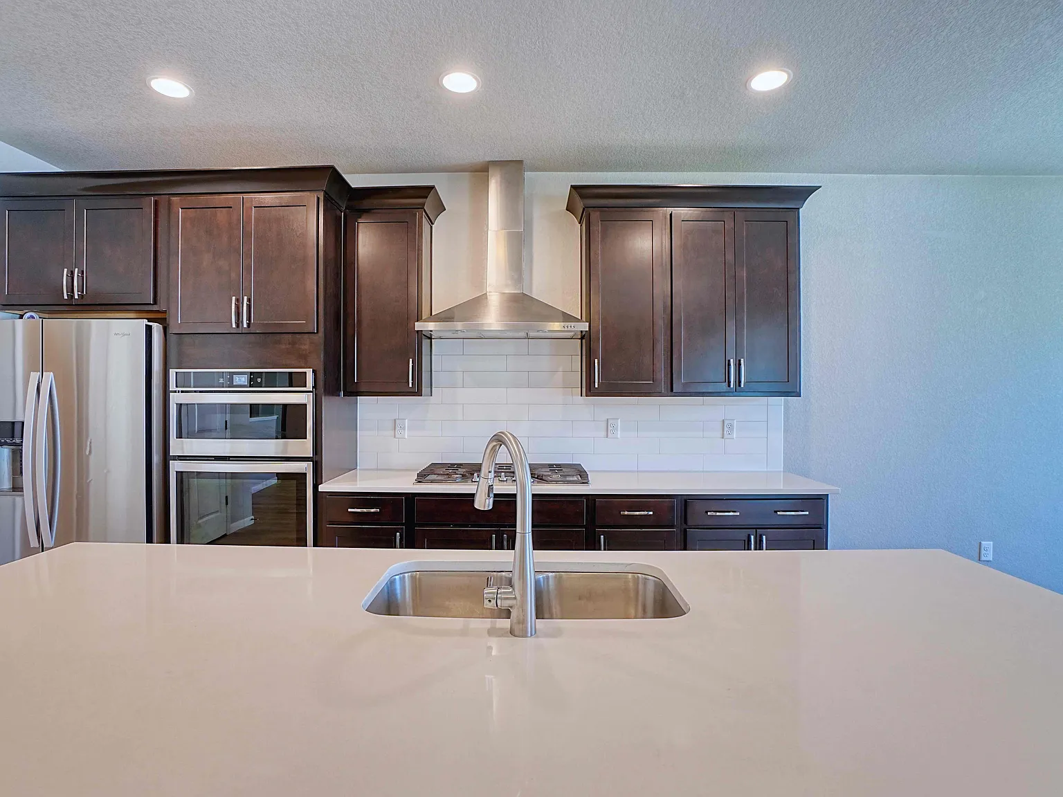 3 bed, 2840 sqft, $2,950 — Photo 3