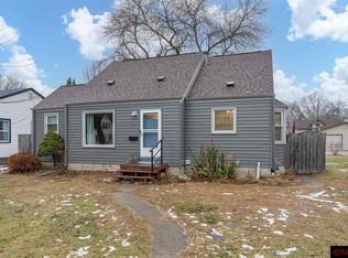 418 W 11th St, Mankato, MN 56001