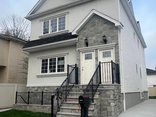 139 Detroit Ave, Staten Island, NY 10312
