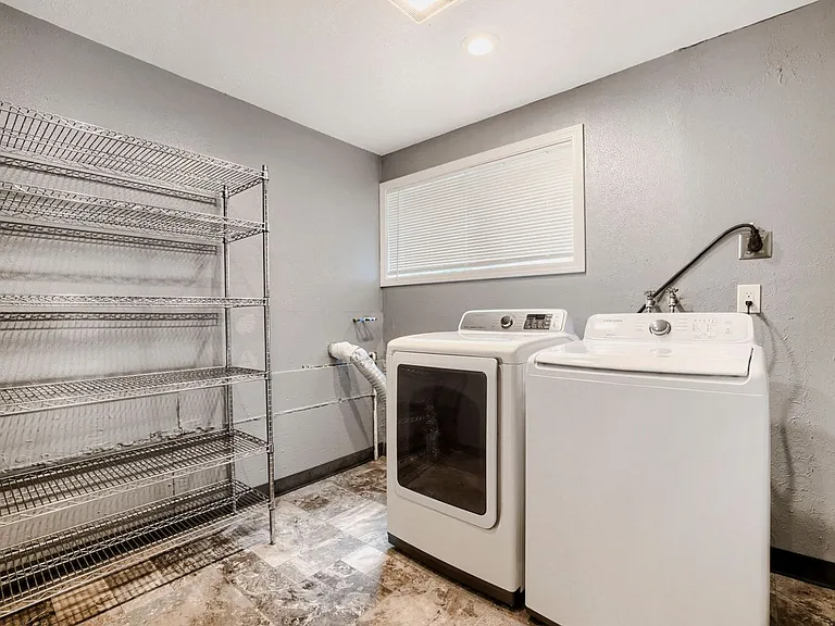 3030 Panaview Blvd — Photo 17