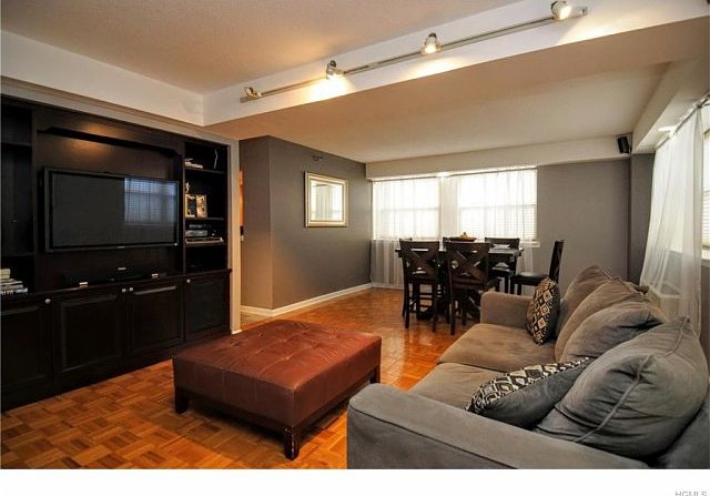 1st image of 23 Water Grant St #40