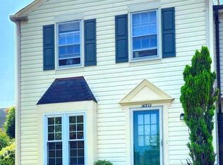 14312 Little Rocky Mountain Ct, Centreville, VA 20120