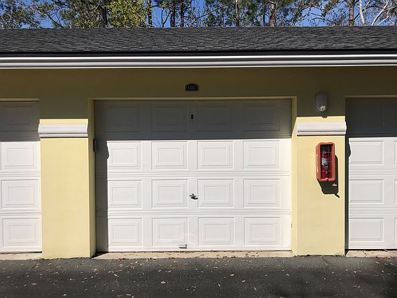 1 car garage