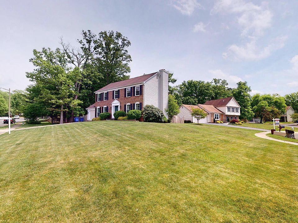 1415 Bayshire Pl, Herndon, VA 20170 Zillow