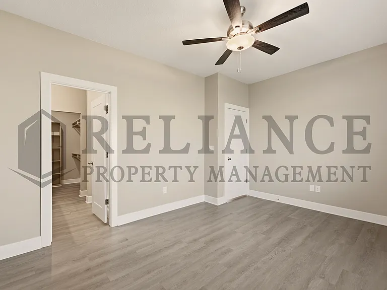 2755 S Greenleaf St — Photo 29