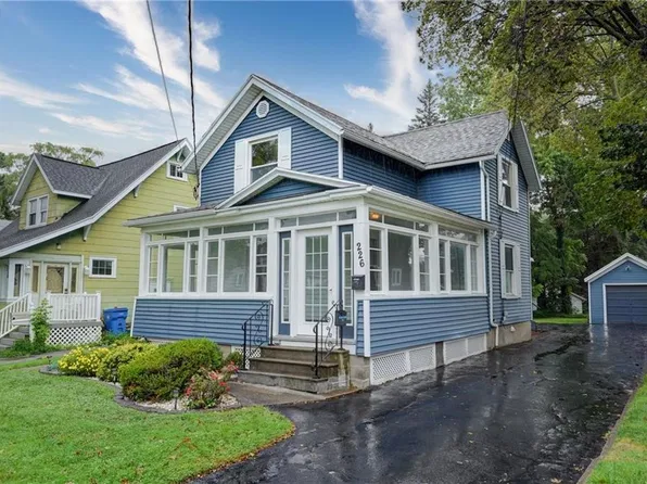 226 Stutson St, Rochester, NY 14612
