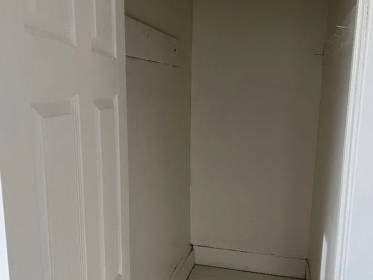 1337 E Long St — Photo 1