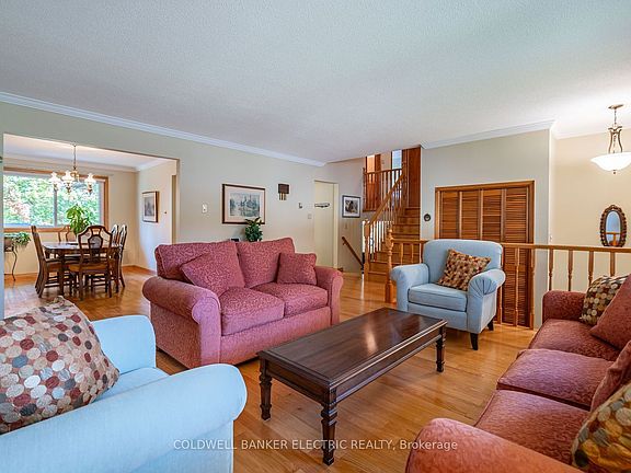 5th image of 962 Golfview Rd