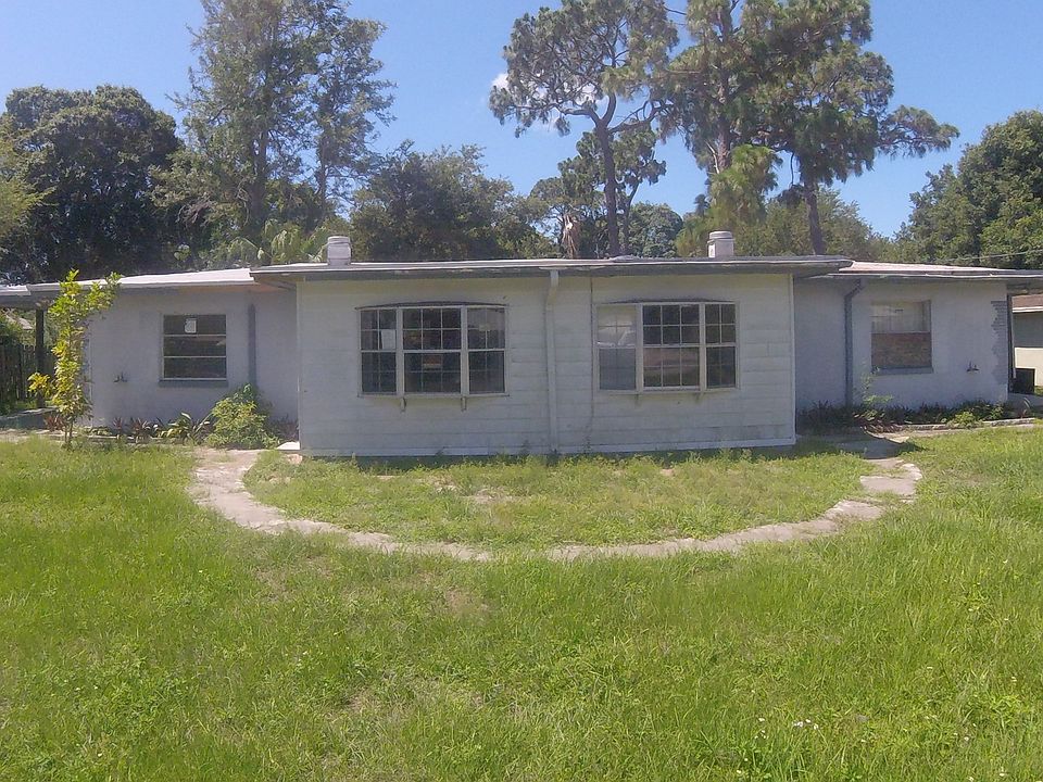 Front of Duplex