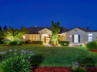 10281 Wildhawk Dr, Sacramento, CA 95829