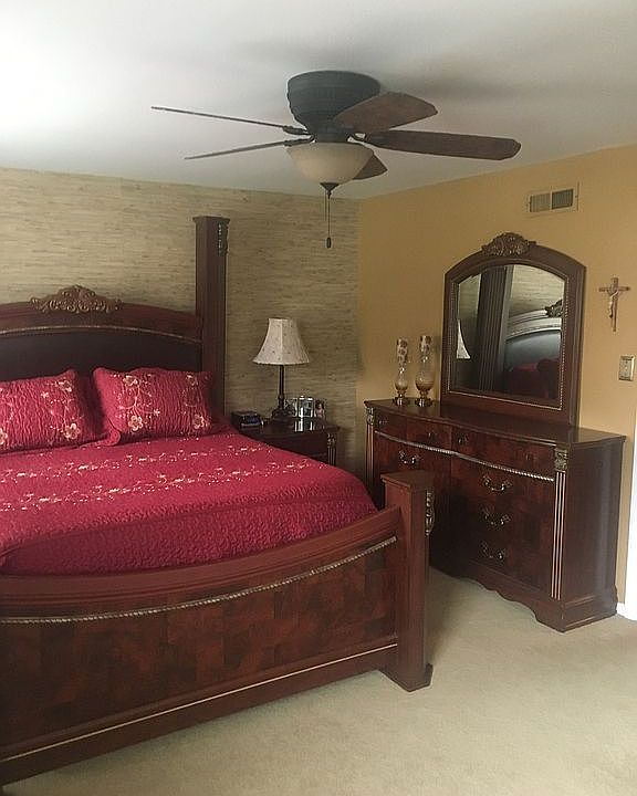 1st image of 1436 Crown Point Ct
