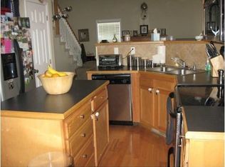 1543 Hanscom Rd, Lawrence, KS 66044